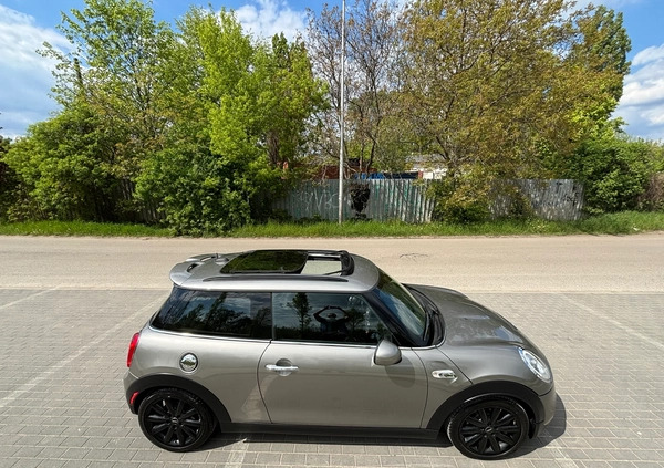 MINI Cooper S cena 68888 przebieg: 44000, rok produkcji 2016 z Warszawa małe 497